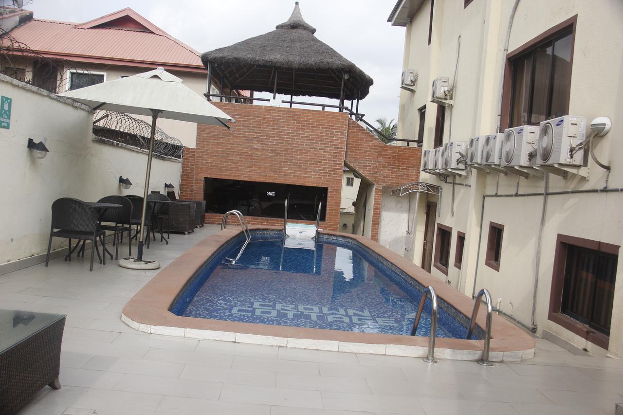 Crown Cottage Hotel Ikeja Extérieur photo